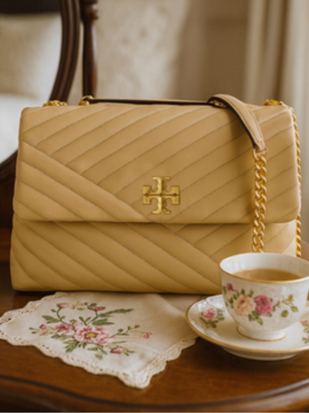 NWT NEW TB Tory Burch Kira Chevron Shoulder Bag in cream gold leather purse YSL